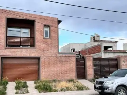 Casa de 3 dormitorios en venta Playa Union, Chubut