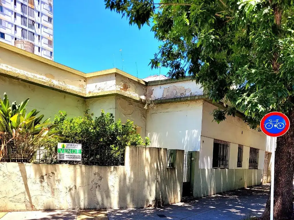 CASA A REMODELAR EXCELENTE UBICACIÓN