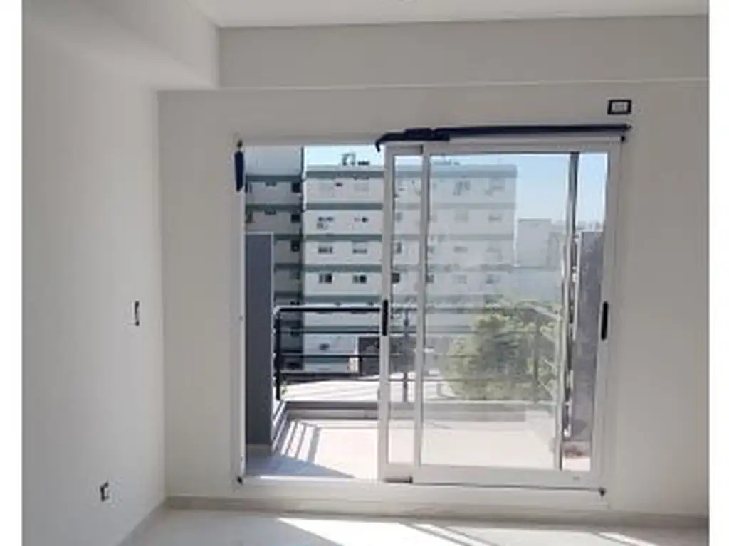 Venta departamento 1 ambiente en Mataderos