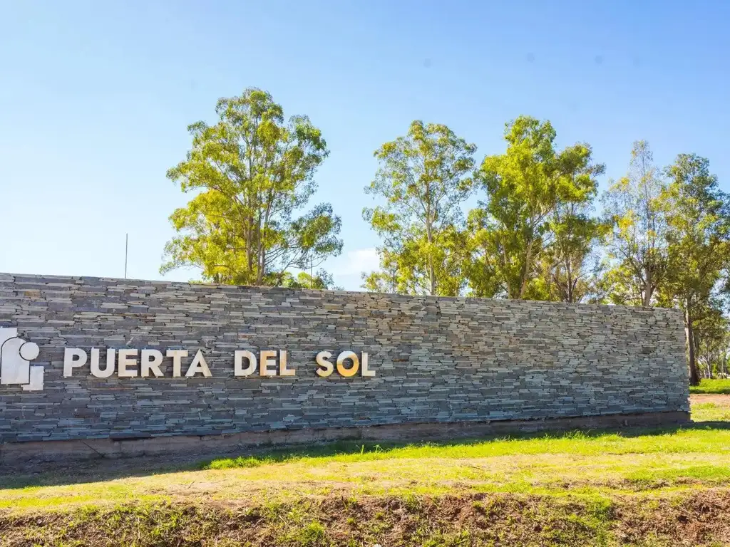 TERRENO EN VENTA BARRIO PUERTA DEL SOL