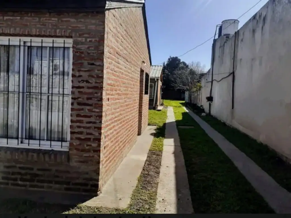 Casa - Venta - Argentina, La Plata - 59 2600