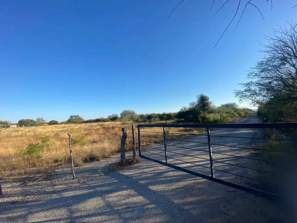 Campo de 35 Hectáreas en Ruta Nº148, Traslasierras