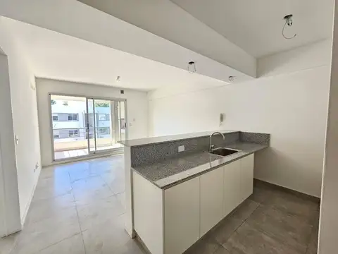 DEPARTAMENTO EN VENTA EN LAGOON PILAR - OPORTUNIDAD