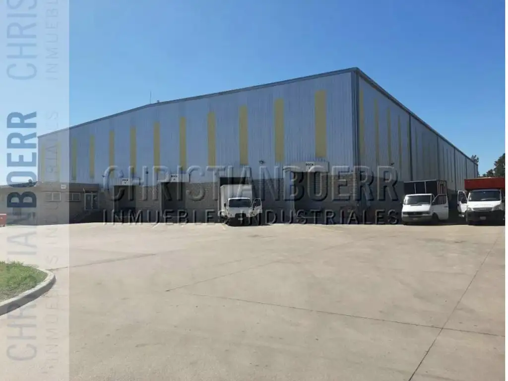 PARQUE IND CAMPANA - 5.100M LOGISTICOS - 4 DOCKS DE CARGA -