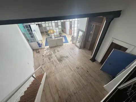 Hermosa Casa en alquiler con Terraza  Apt0 Vivienda, Profesional o Comercial 