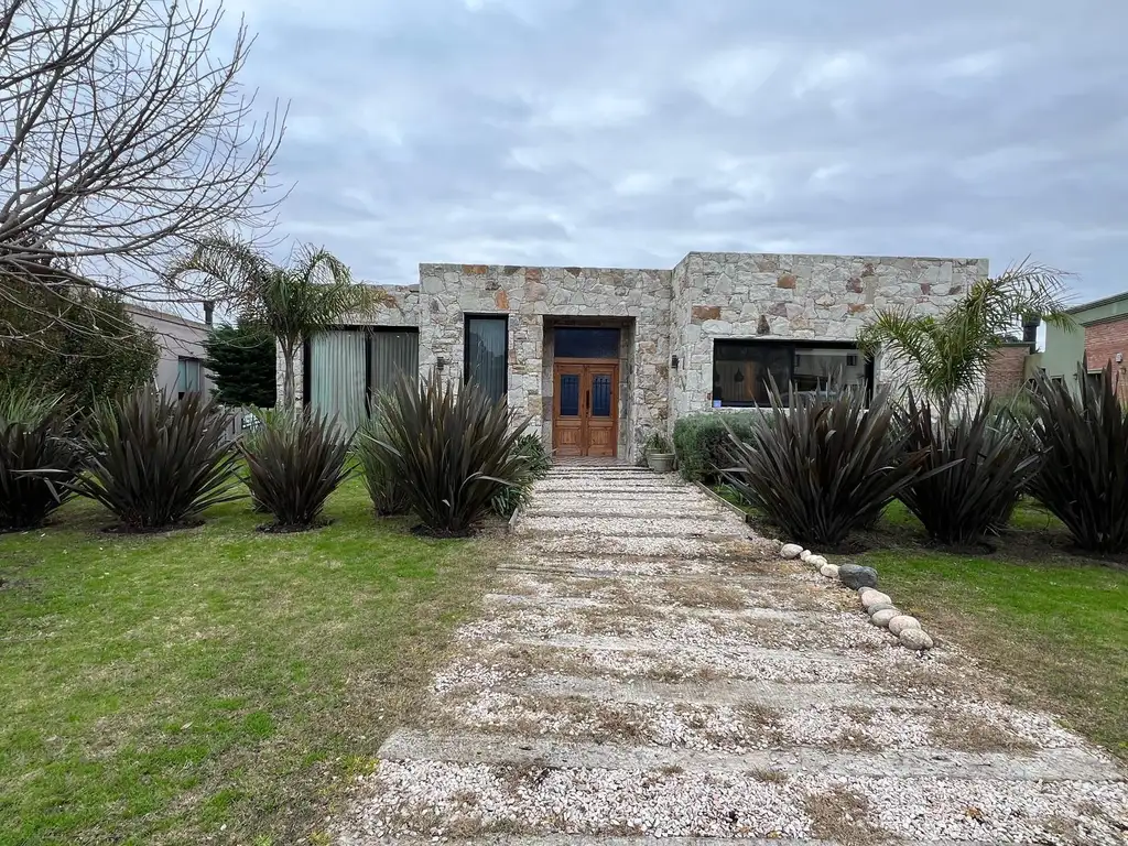 Casa en Arenas del Sur