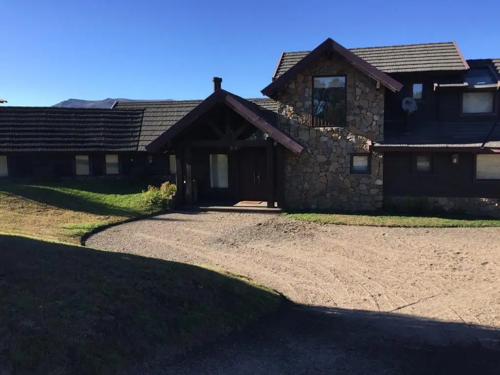 Casa en Peñon del Lolog