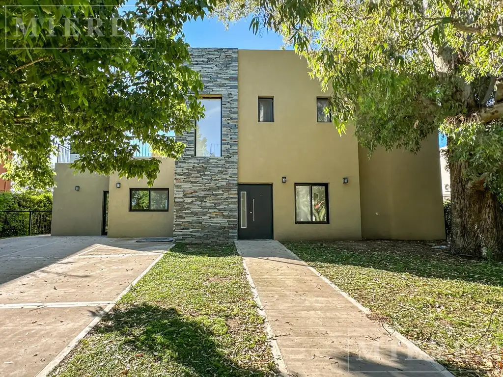 Casa en alquiler anual en Haras Santa Maria barrio Eucaliptos