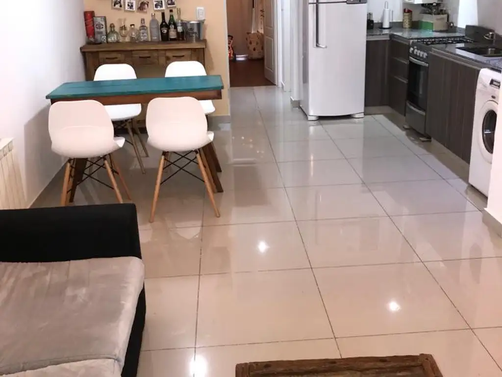 DEPARTAMENTO DE 3 AMBIENTES EN ZONA BARRIO PARQUE BERNAL