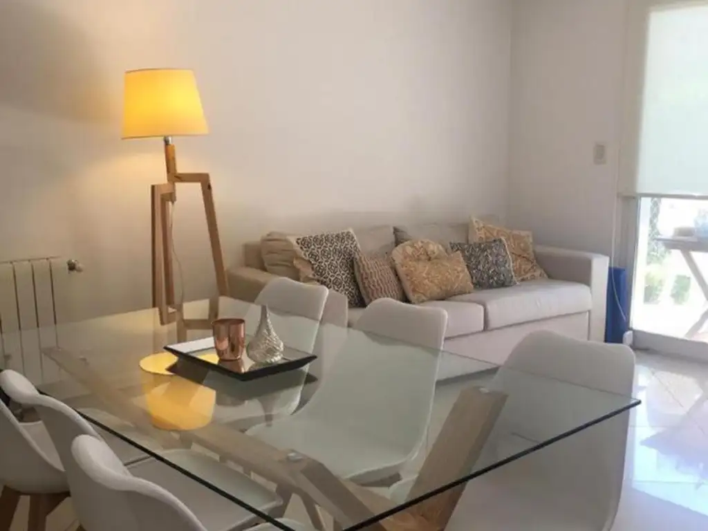 Hermoso departamento de 2 amb en venta en Altos del Molino. Pilar.