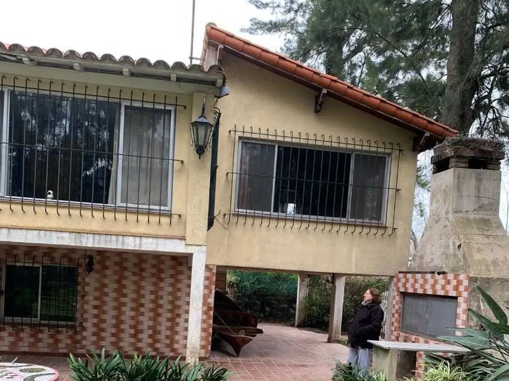 casa en venta en el rio Sarmiento