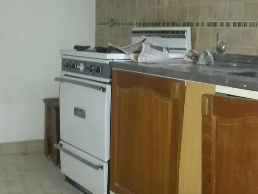 venta  departamento de pasillo Barrio Abasto Rosario