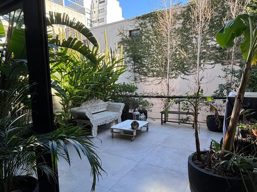 VENTA DEPARTAMENTO 2 AMBIENTES CON AMPLIA TERRAZA  Y COCHERA