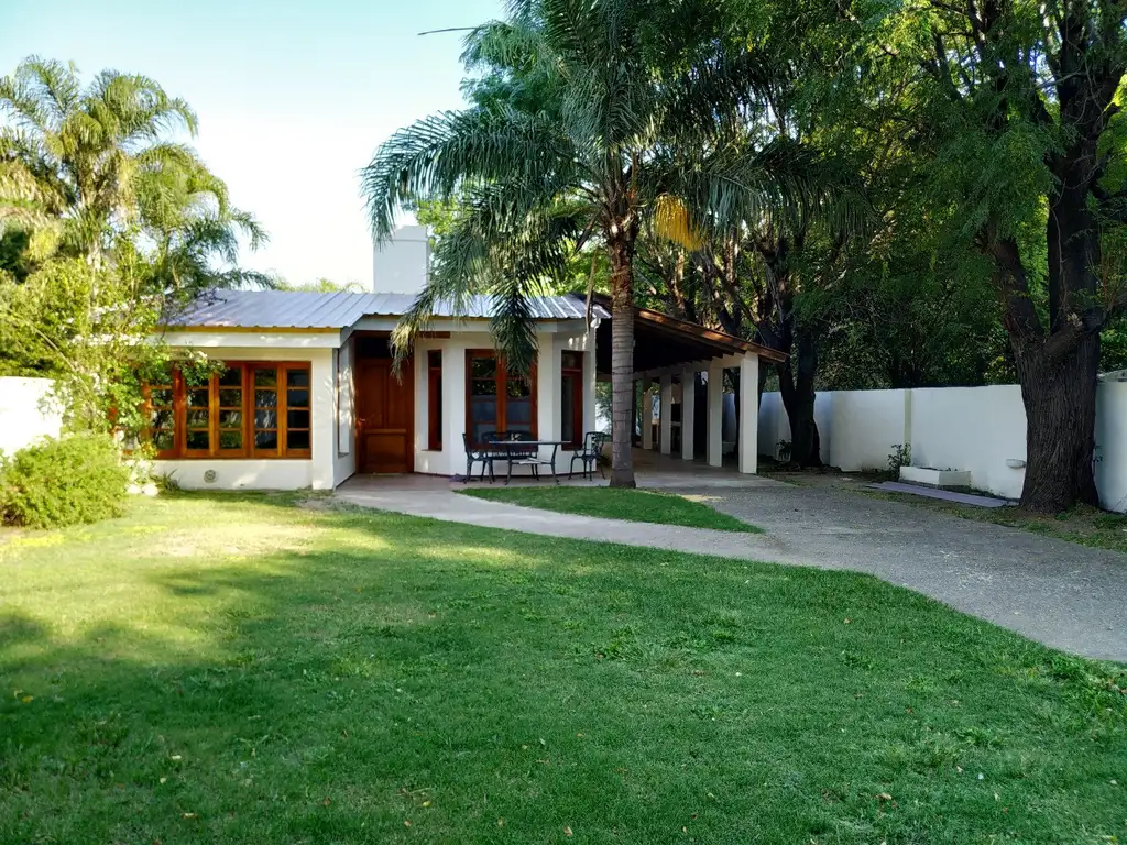 ESPECTACULAR CASA A LA VENTA EN VILLA BELGRANO APTO CREDITO BANCOR