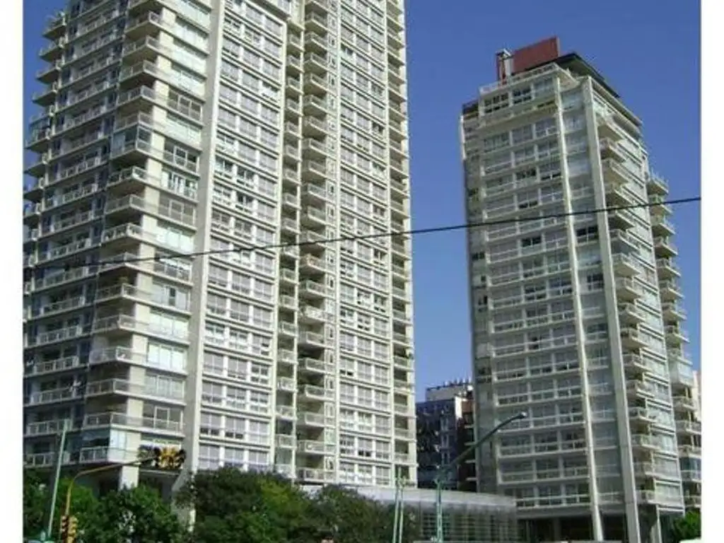 Av. Del Libertador 8008 - Torre Centennial - Venta con Renta