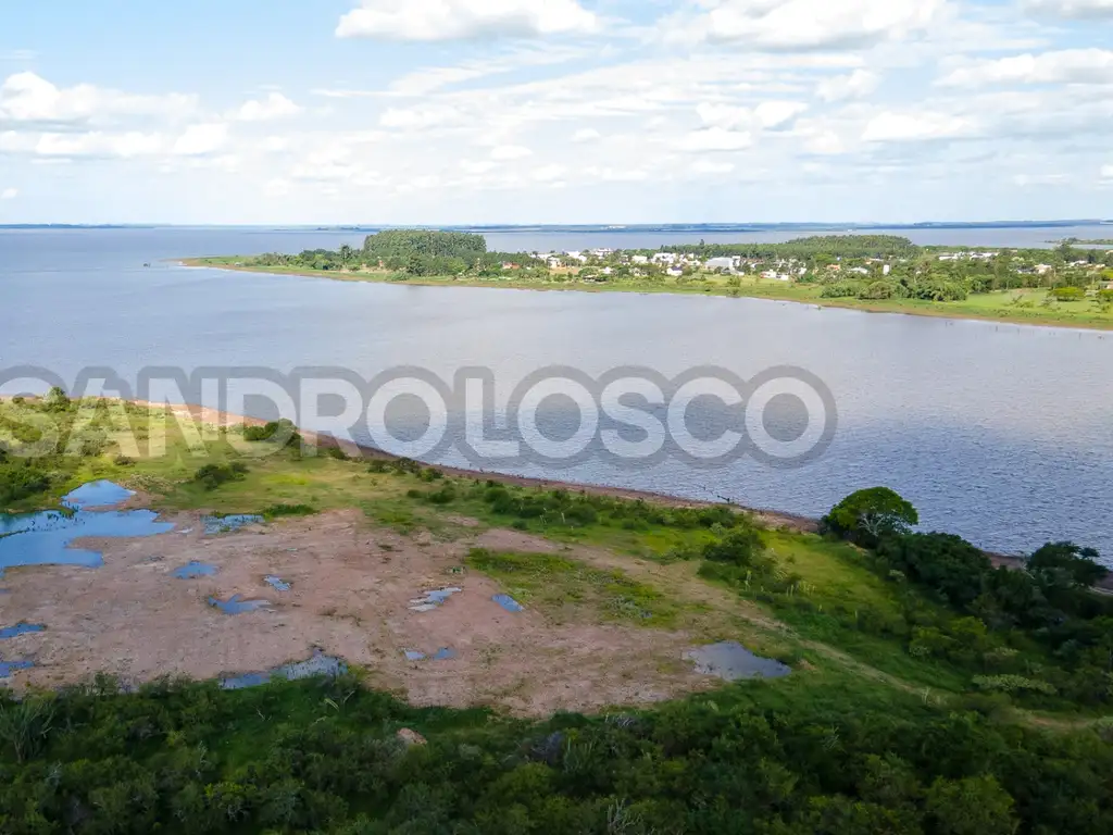 3 HA SOBRE EL LAGO SALTO GRANDE FEDERACION ENTRE RIOS