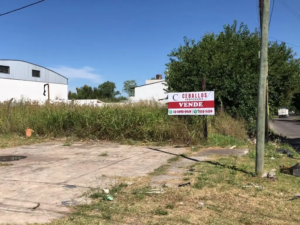 Lote en venta, muy buena zona sobre Presidente Peron, frente a Makro