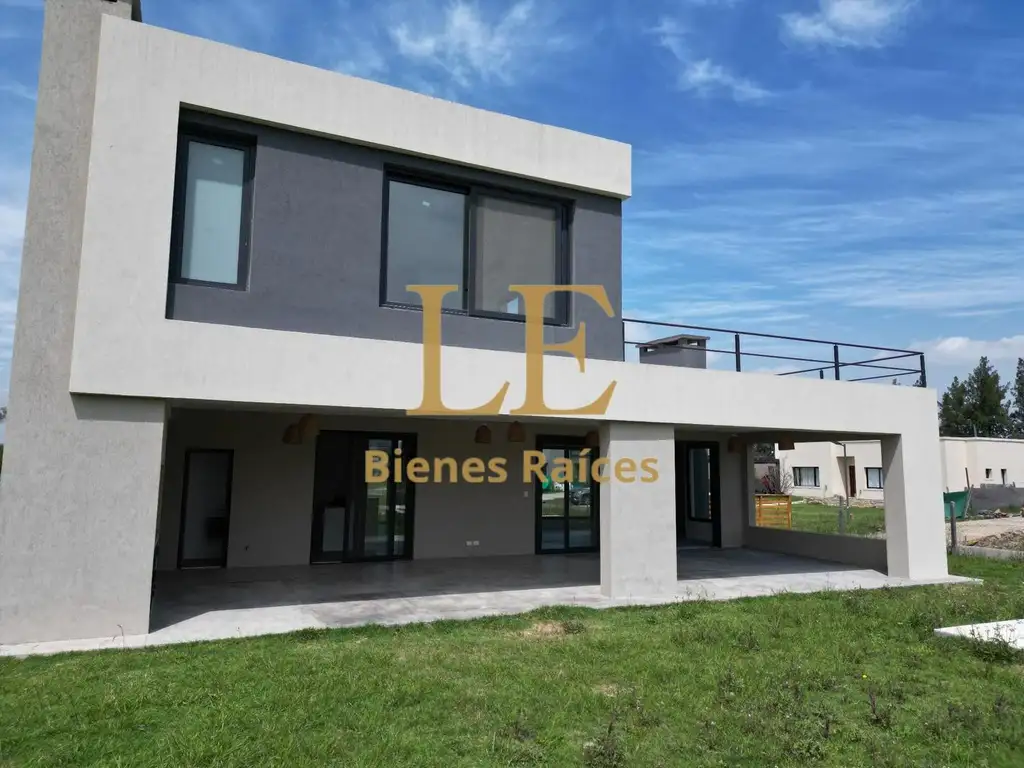 venta casa en barrio Matisse