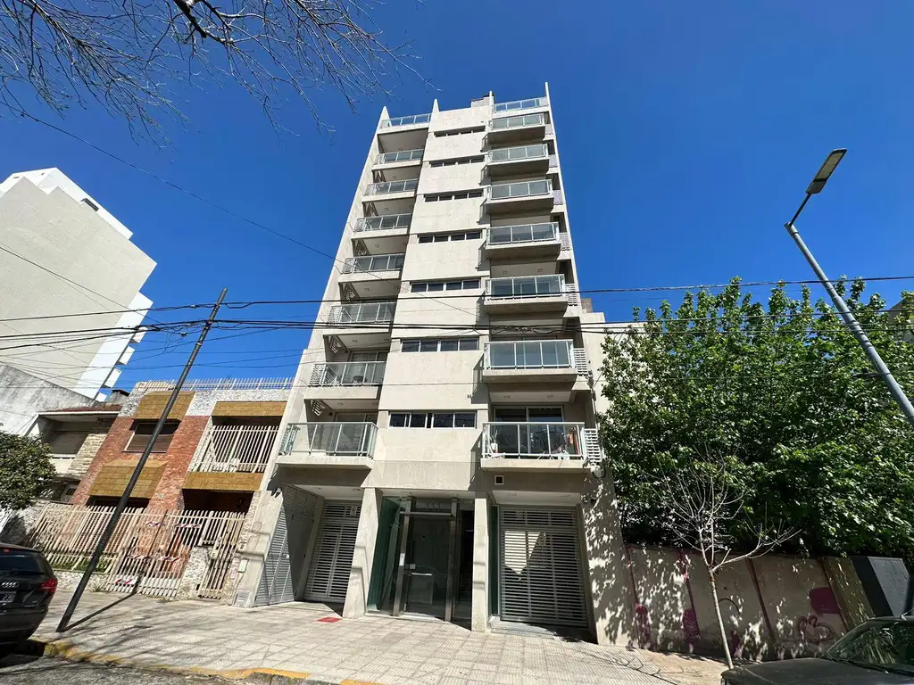 VENTA • LINIERS • MURGUIONDO 111 • 3 AMBIENTES • A ESTRENAR