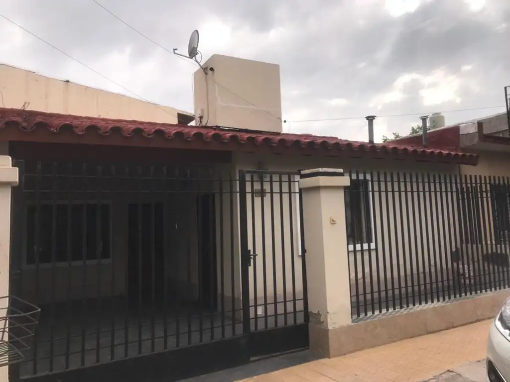 VENTA  CASA BARRIO DECAVIAL GODOY CRUZ MENDOZA