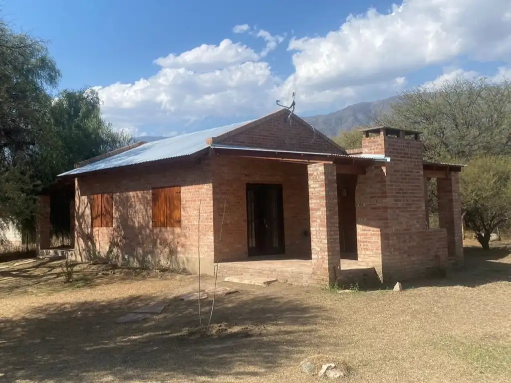 Venta de cabaña espejo en La Paz - Valle de traslasierras