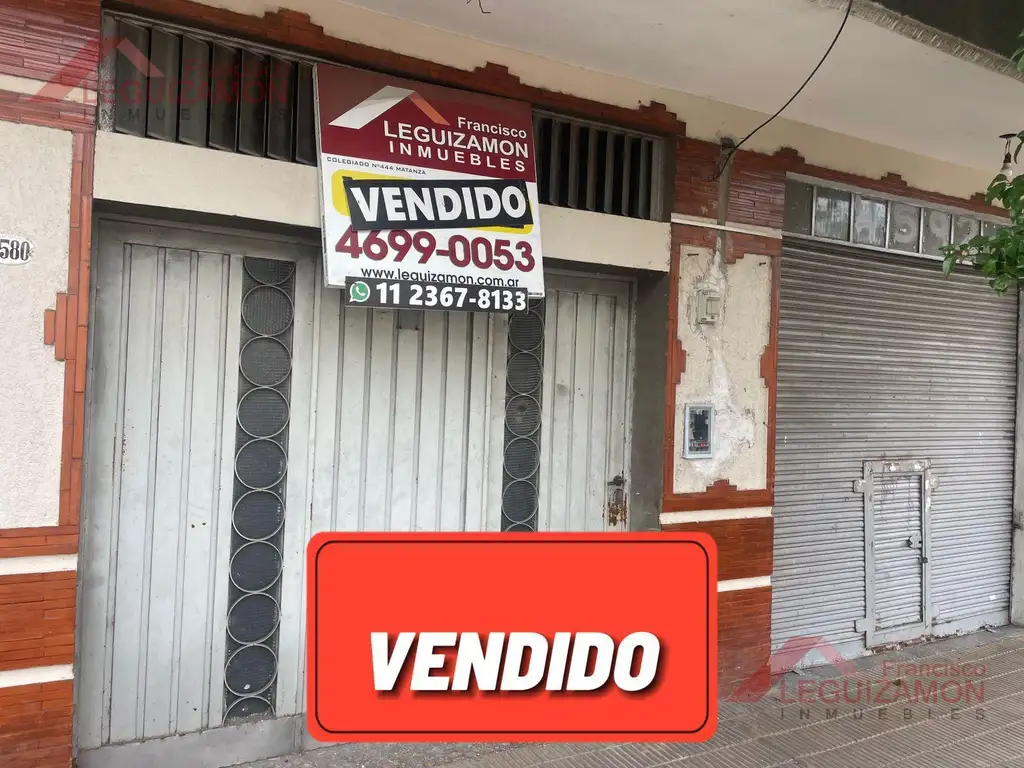 60 M2- VARIAS LINEAS DE COLECTIVO EN PUERTA - LOCAL ZONA COMERCIAL