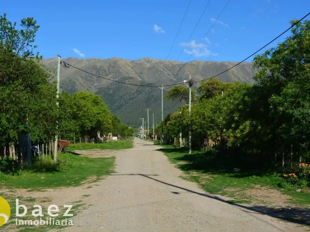 LOTE DE 1250M2 EN CARPINTERÍA