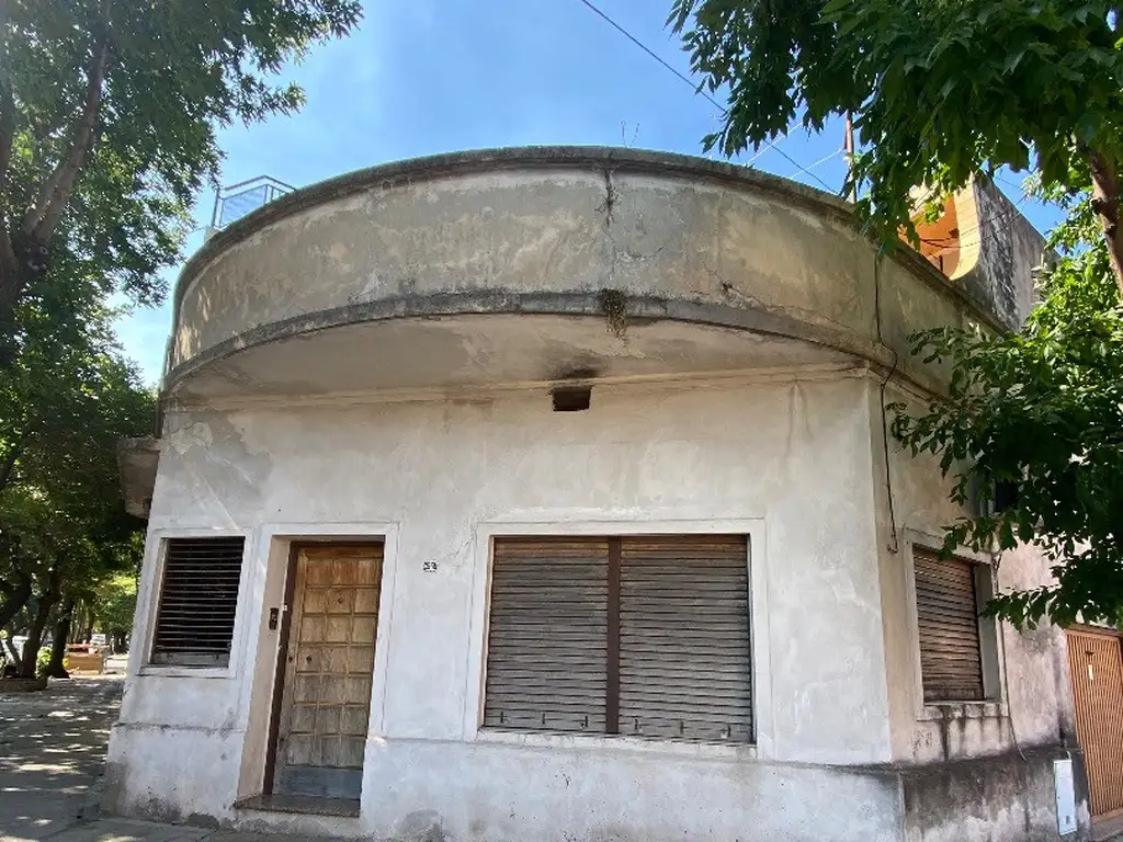 CASA LOTE PROPIO EN ESQUINA CON TERRAZA