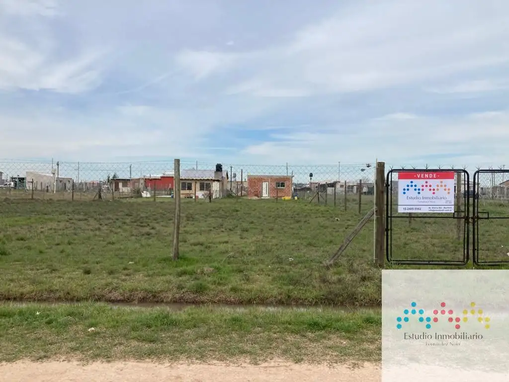 Terreno / Lote en venta de 900m2 ubicado en Domselaar