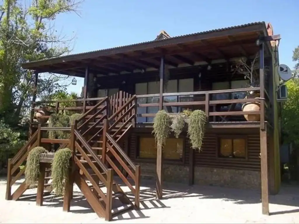 VENTA CASA 5 AMB ISLAS DEL DELTA TIGRE CARAPACHAY