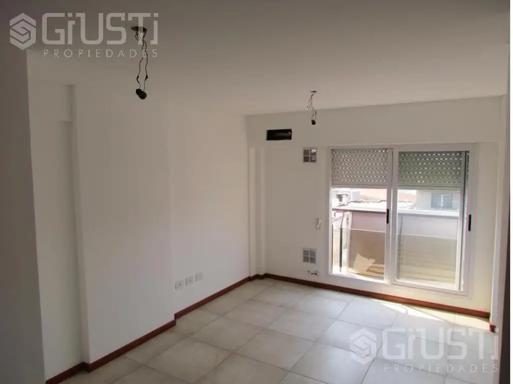 Alquiler- Departamento - Moron Sur