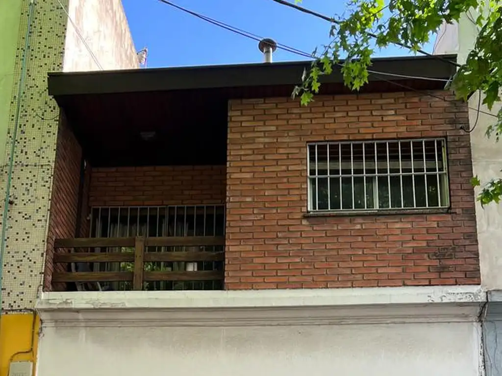 LOCAL CON VIVIENDA EN PA