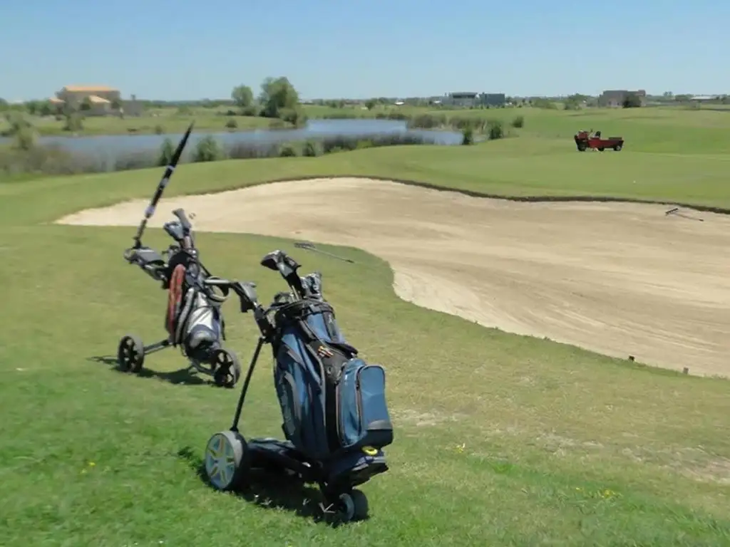 Lote en El Canton Golf con increíble vista