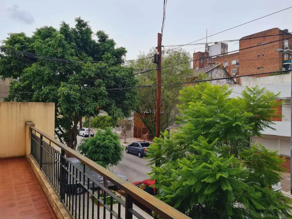 ALQUILER DEPARTAMENTO 2 AMBIENTES PATIO Y BALCON