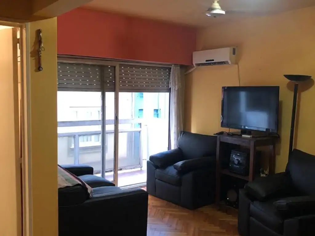 Departamento de 2 ambientes en venta. El valor total se encuentra en la parte inf. del anuncio