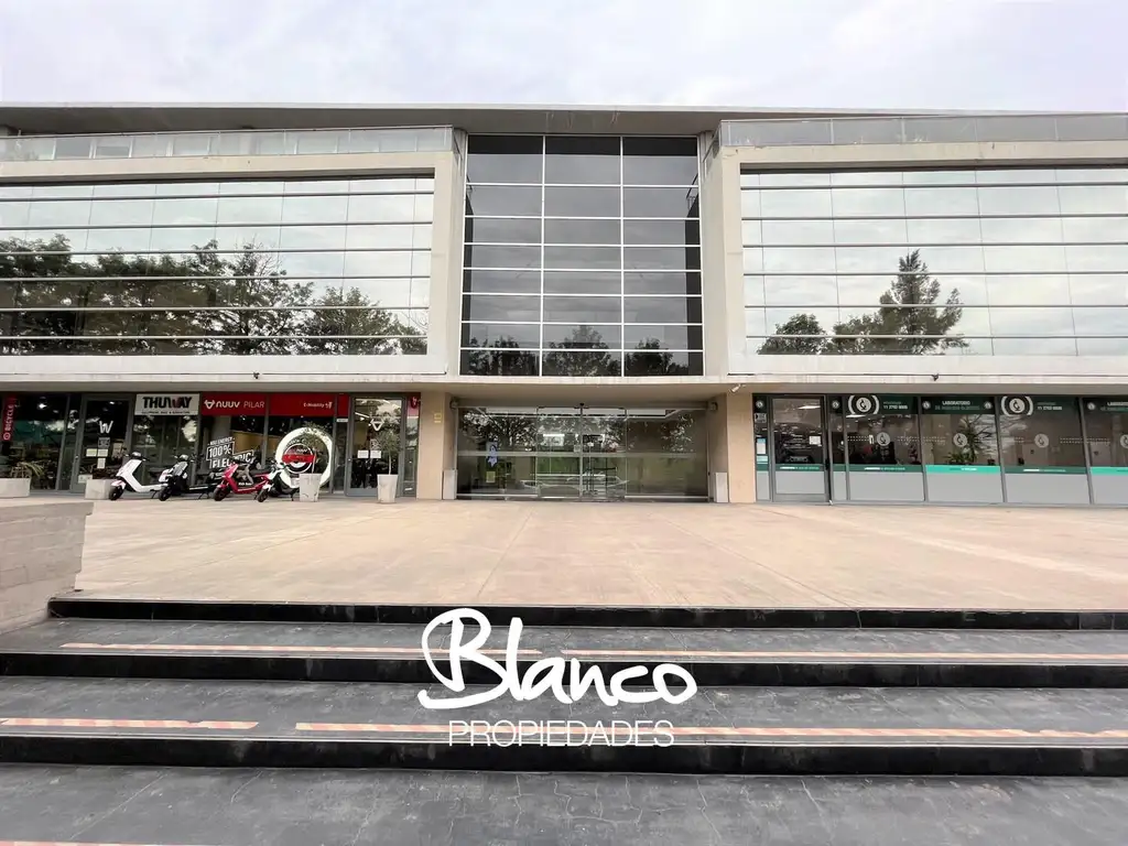 Oficina  en Venta en Polo I - Pilar - Ubicada en Planta Baja