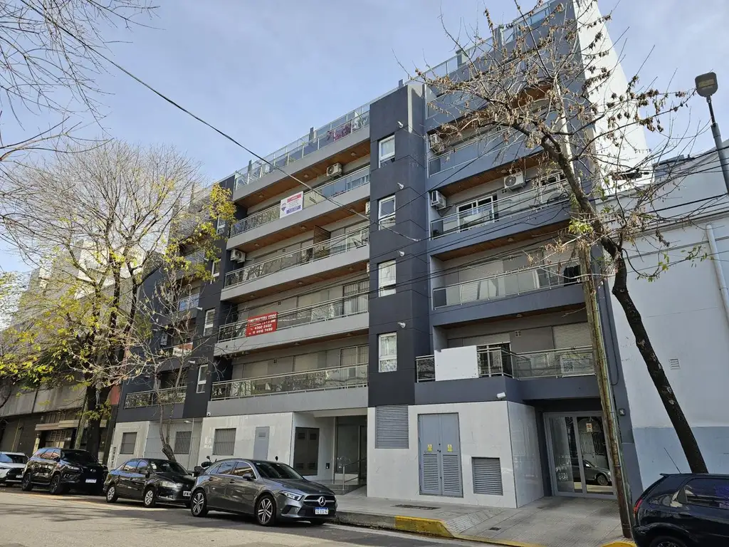 Departamento en Alquiler de 1 Ambiente en Barracas Balcon