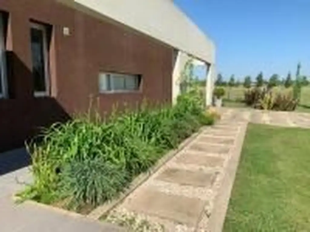 Casa - Venta - Argentina, Brandsen