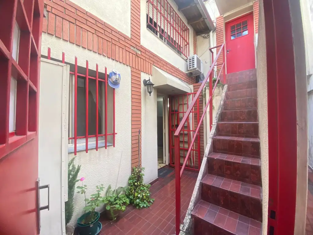 PH DE 3 AMBIENTES EN VENTA, ZONA BOEDO