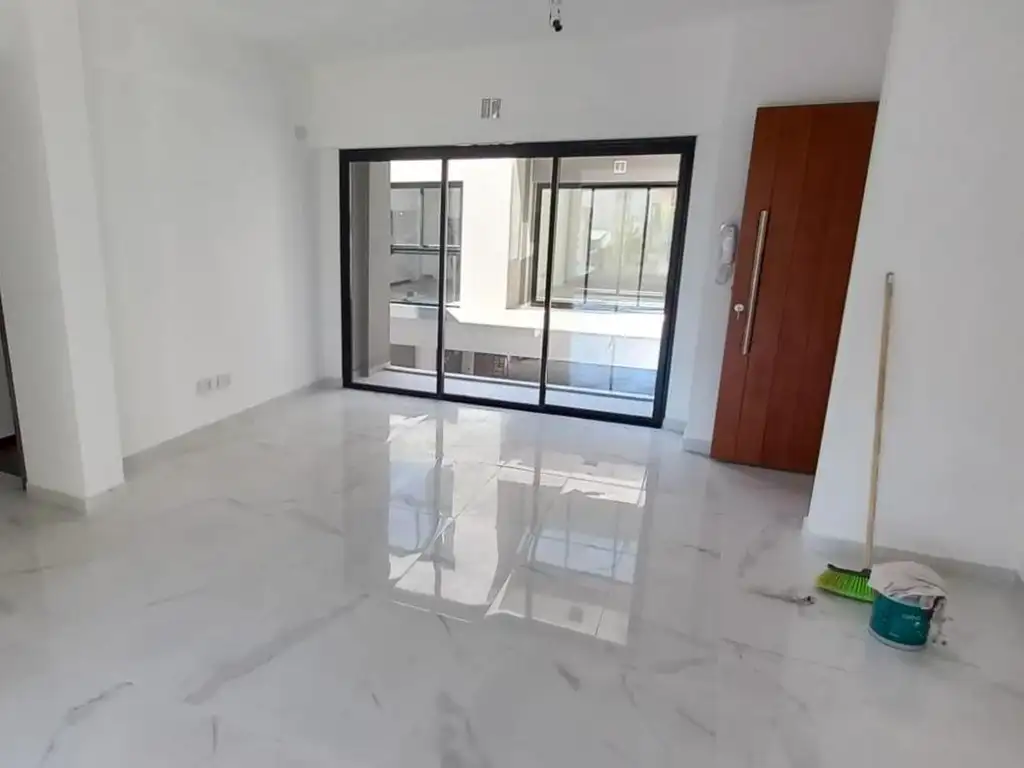 Departamento 2 Ambientes en venta en Ramos Mejía