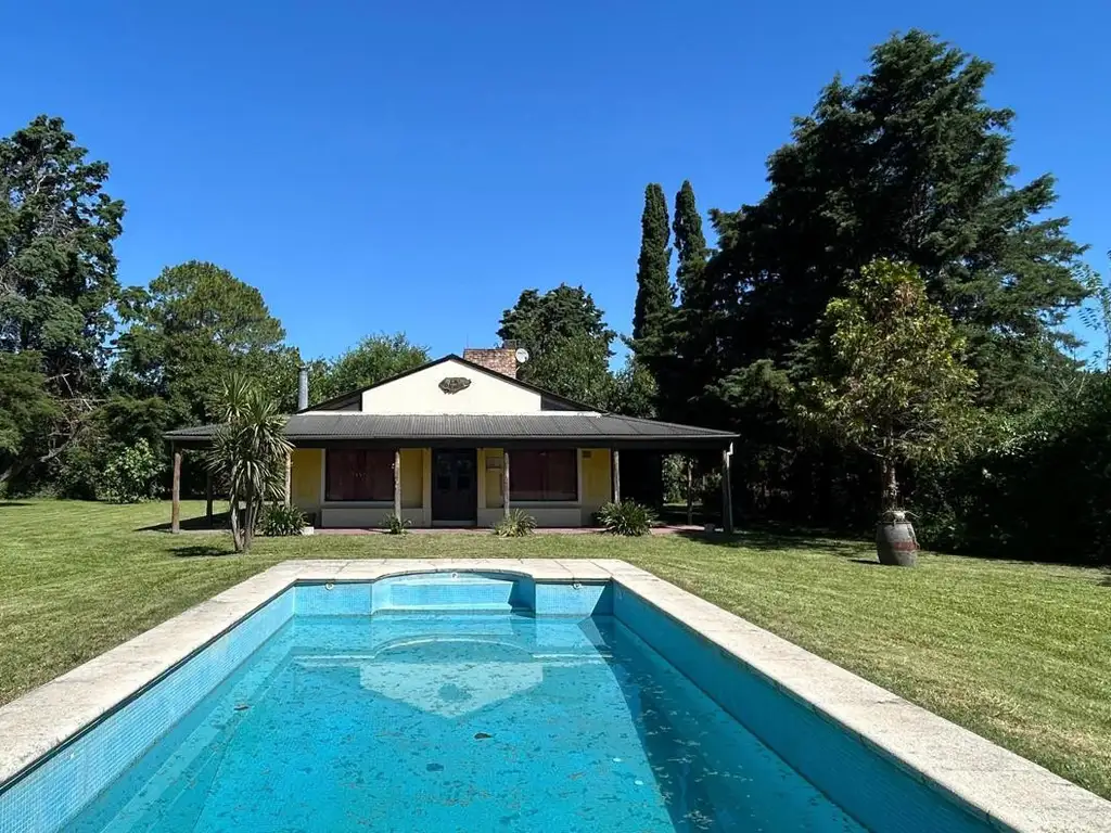 Venta - Casa - Barrio Parque La Verdad - Exaltación de la Cruz