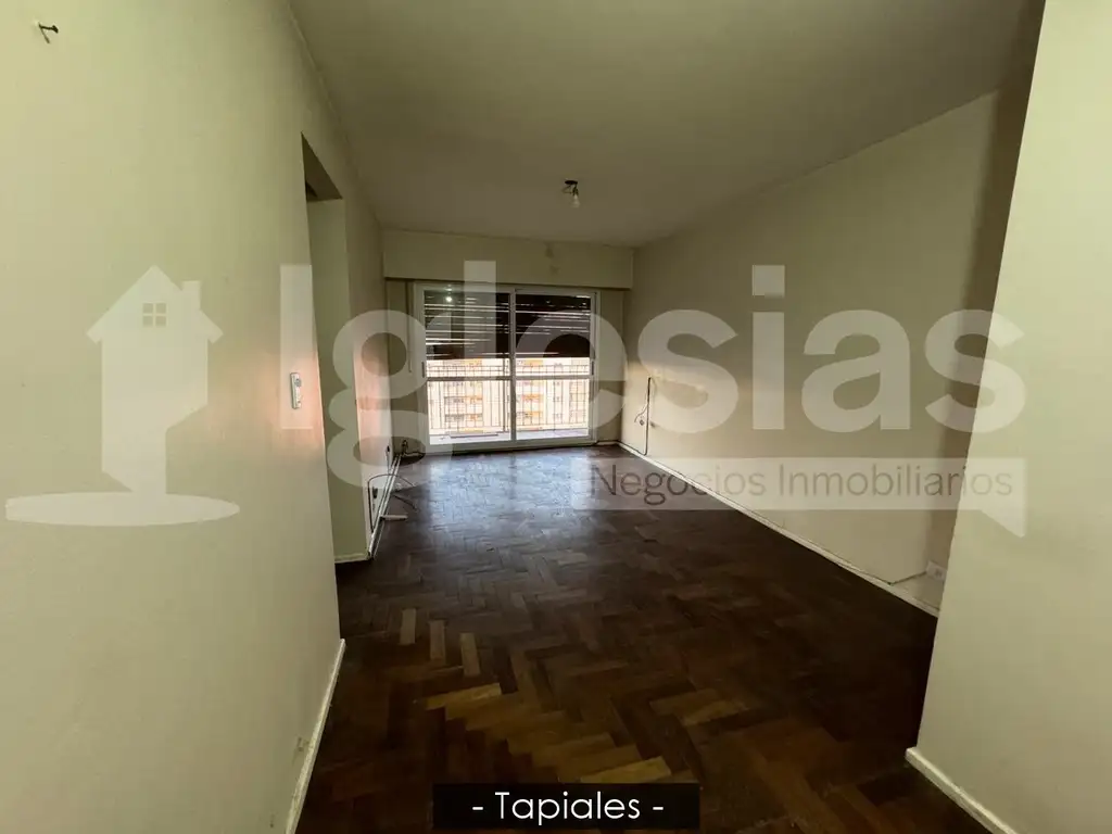 Departamento en venta de 4 ambientes en Tapiales