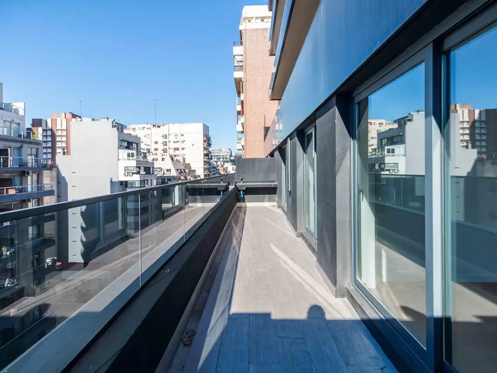 4 AMB CON DEPENDENCIA - CASA CAMPOS - con balcon aterrazadado