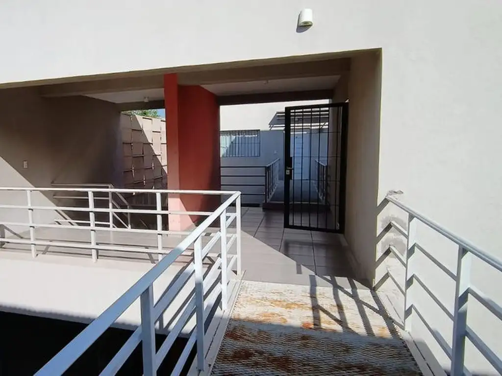 REMAX VENDIMIA VENDE HERMOSO DEPTO EN MAIPU