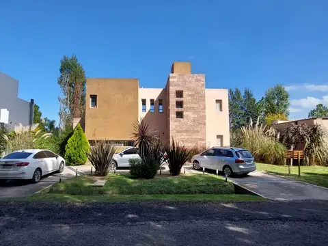 Casas en Alquiler temporal en . Zona Sur - Inmuebles Clarín