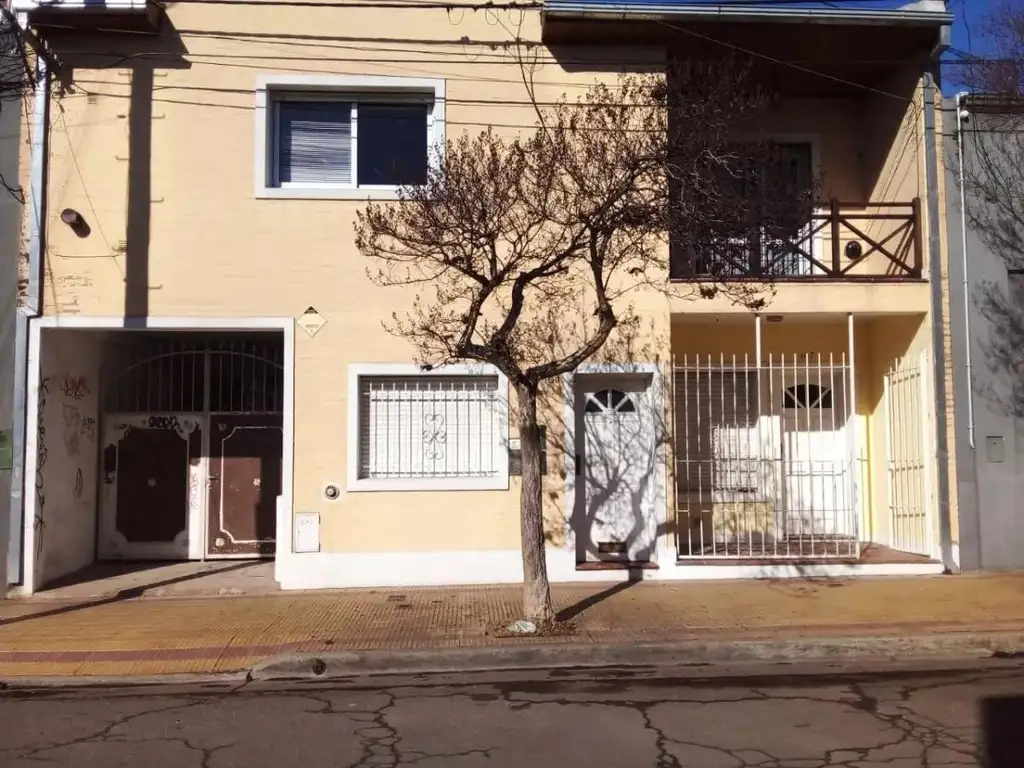 PH en venta - 2 Dormitorios 2 Baños - Cochera - 120Mts2 - Tandil