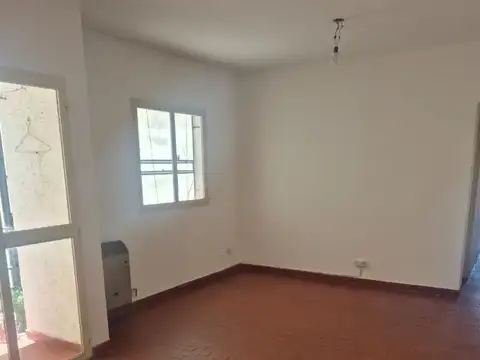 Departamento - Alquiler - Argentina, Capital Federal - JUNIN 600