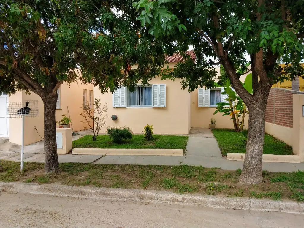 Vendo casa en Almafuerte