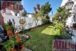 Saavedra Nuñez Casa ph duplex 5 amb Garage-parque arbolado-playr-quincho