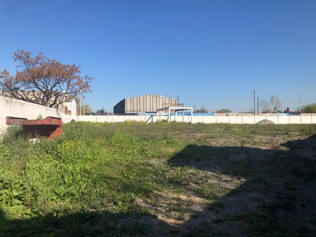 Importante lote en venta en Lomas de Zamora - 3350m2